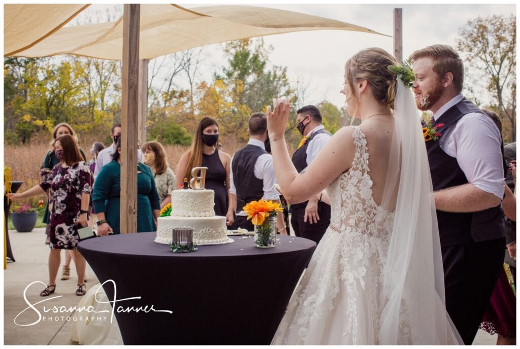 Cope Environmental Center wedding, Richmond, Indiana wedding, cake cutting